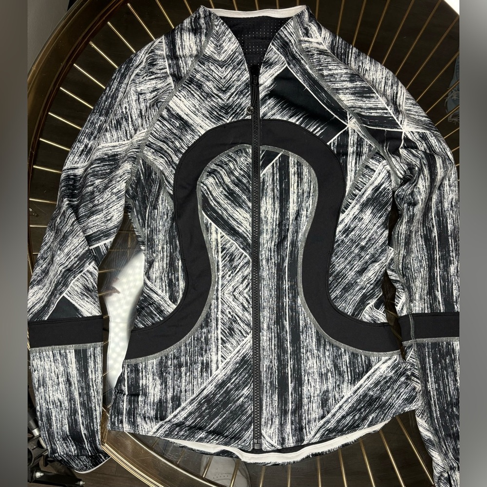 Lululemon Jacket